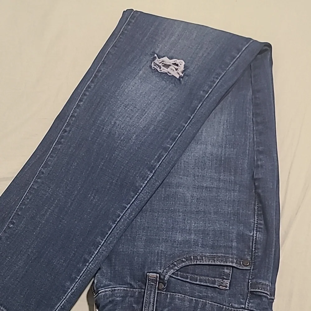 Uniqlo high rise tapered skinny jeans - 26 - Picture 2 of 9